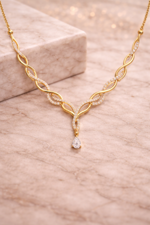 Elegant gold and diamond necklace